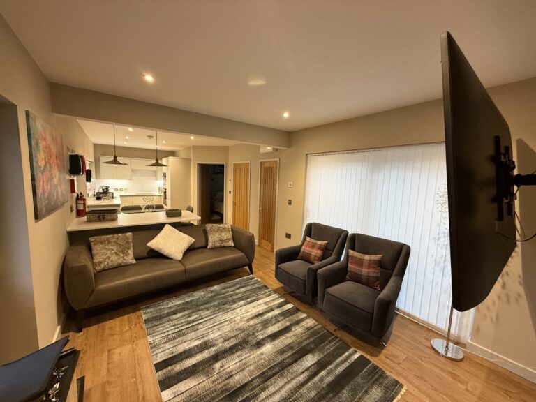 Top rated wales holiday lodges farm spa room accommodation bluebell