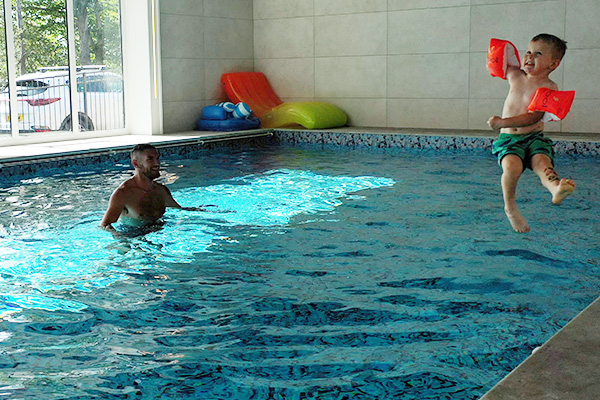 Indoor pool at Nantsidyll